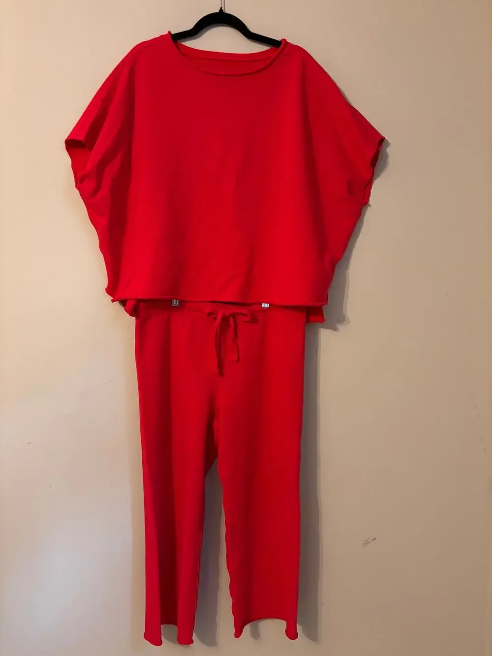 Frank & Eileen Cherry Red Sweat Set M OS Cropped Top Pants Raw Hem Oversized